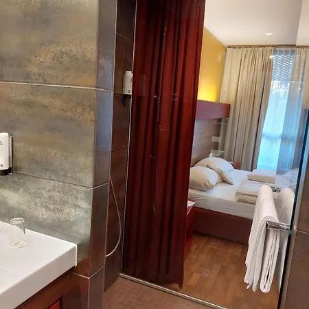 & Leoben Hotel 4*