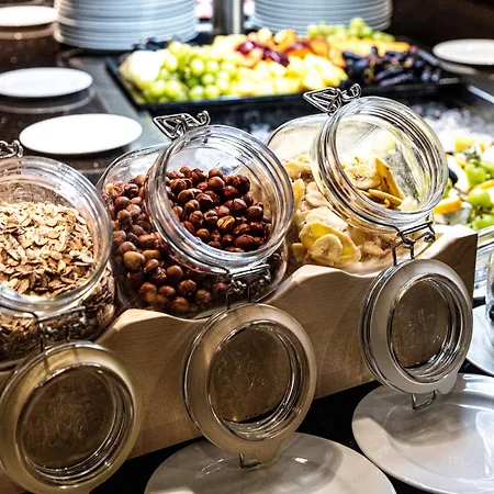 Hotel & Leoben (Styria)