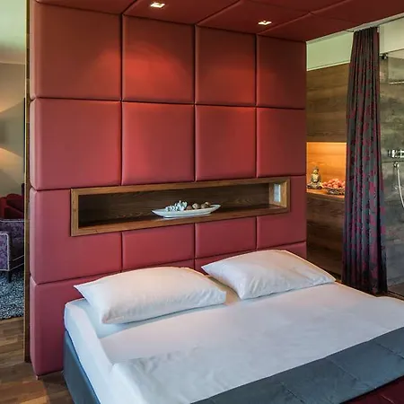 Hotel & Leoben Leoben (Styria)