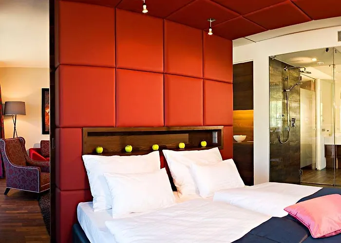 Hotel & Leoben (Styria)